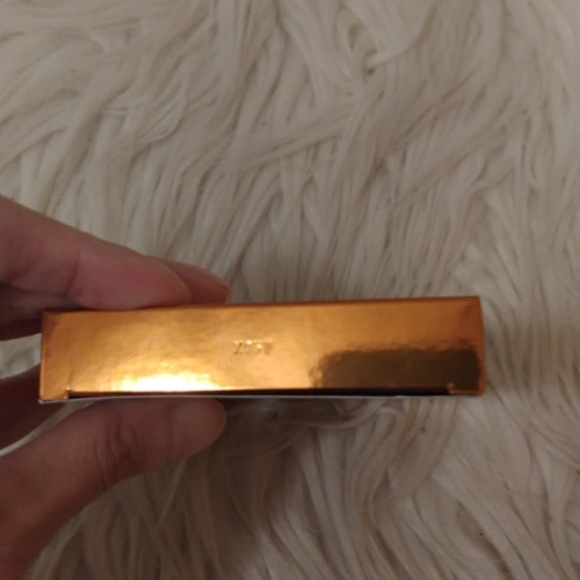 💖FIRM! NWT NATASHA DENONA BRONZE CHEEK FACE GLOW PALATTE - Picture 5 of 16